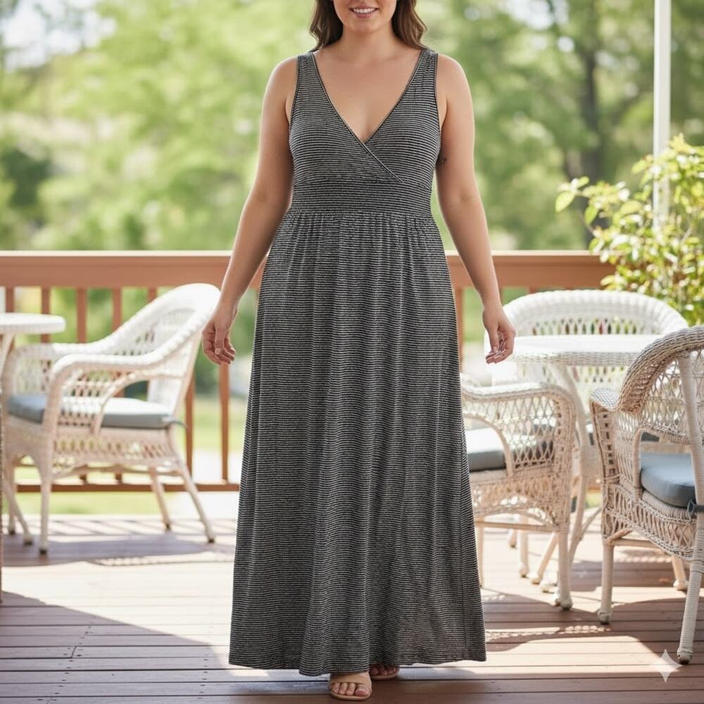 Cha Cha Vente Striped Maxi Dress V-Neck Empire Waist Black Grey Large Used Boho